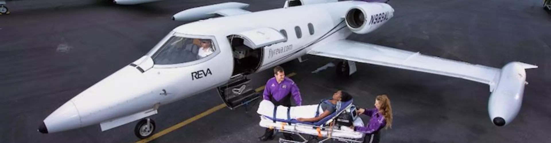 How to switch your nursing career and become a flight nurse