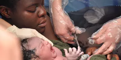 Comparing Nursing With Midwifery - Choosing The Right Career Path