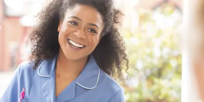Community nurse at someone's door
